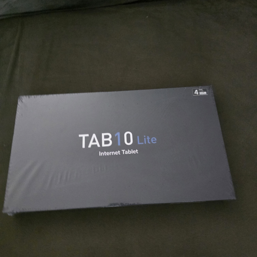 TAB10 Lite Internet Tablet - Sleek Black Design
